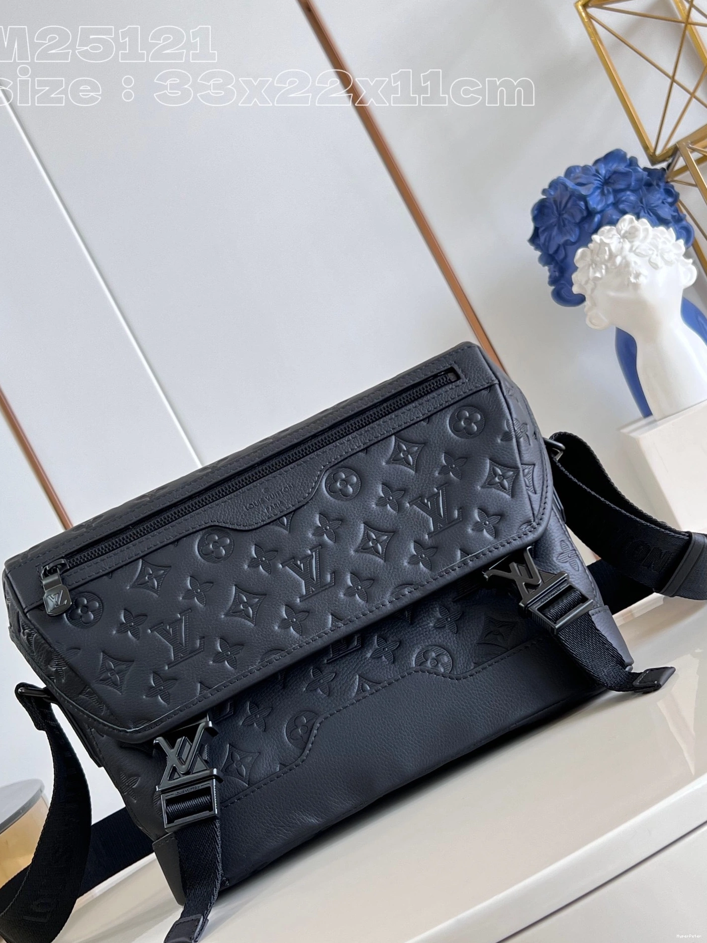 Voyager PM-33*22.5*11CM VUITTON Messenger LOUIS 0731